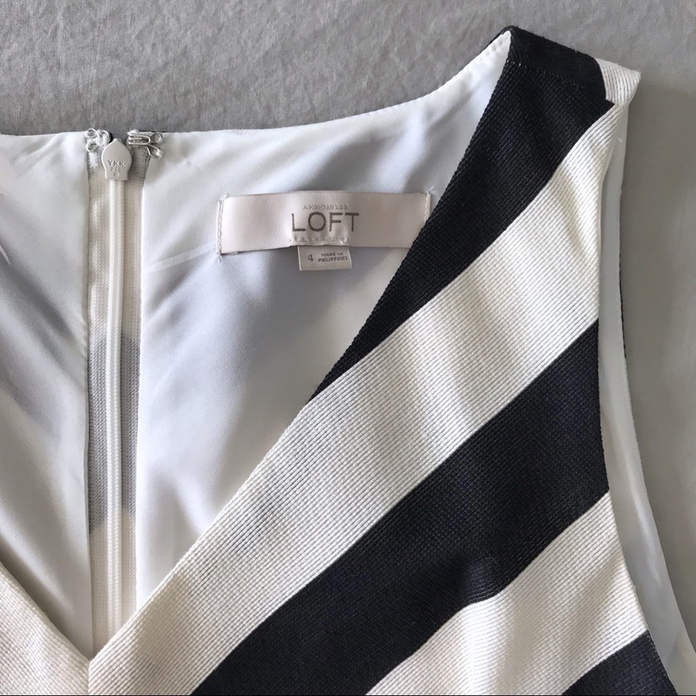 LOFT | Black & White Striped Mini Dress w/Pockets - Picture 2 of 4